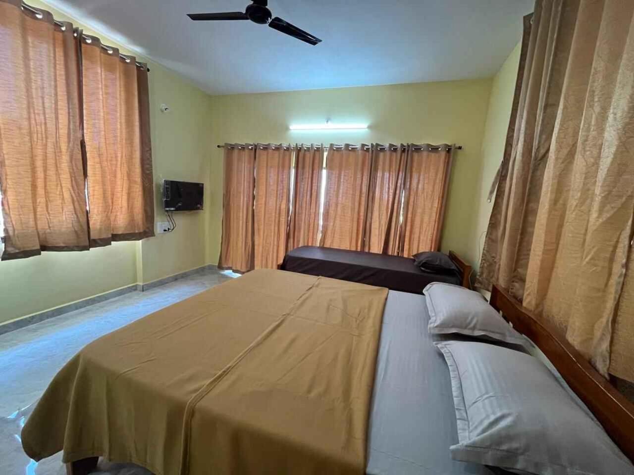Klub Khavana- The Exclusive Beachfront Resort Vengurla Bagian luar foto