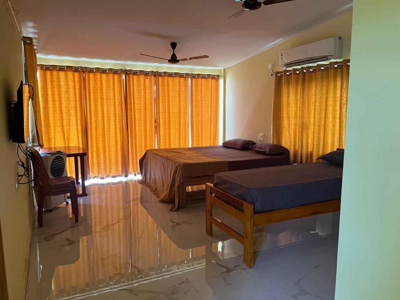 Klub Khavana- The Exclusive Beachfront Resort Vengurla Bagian luar foto