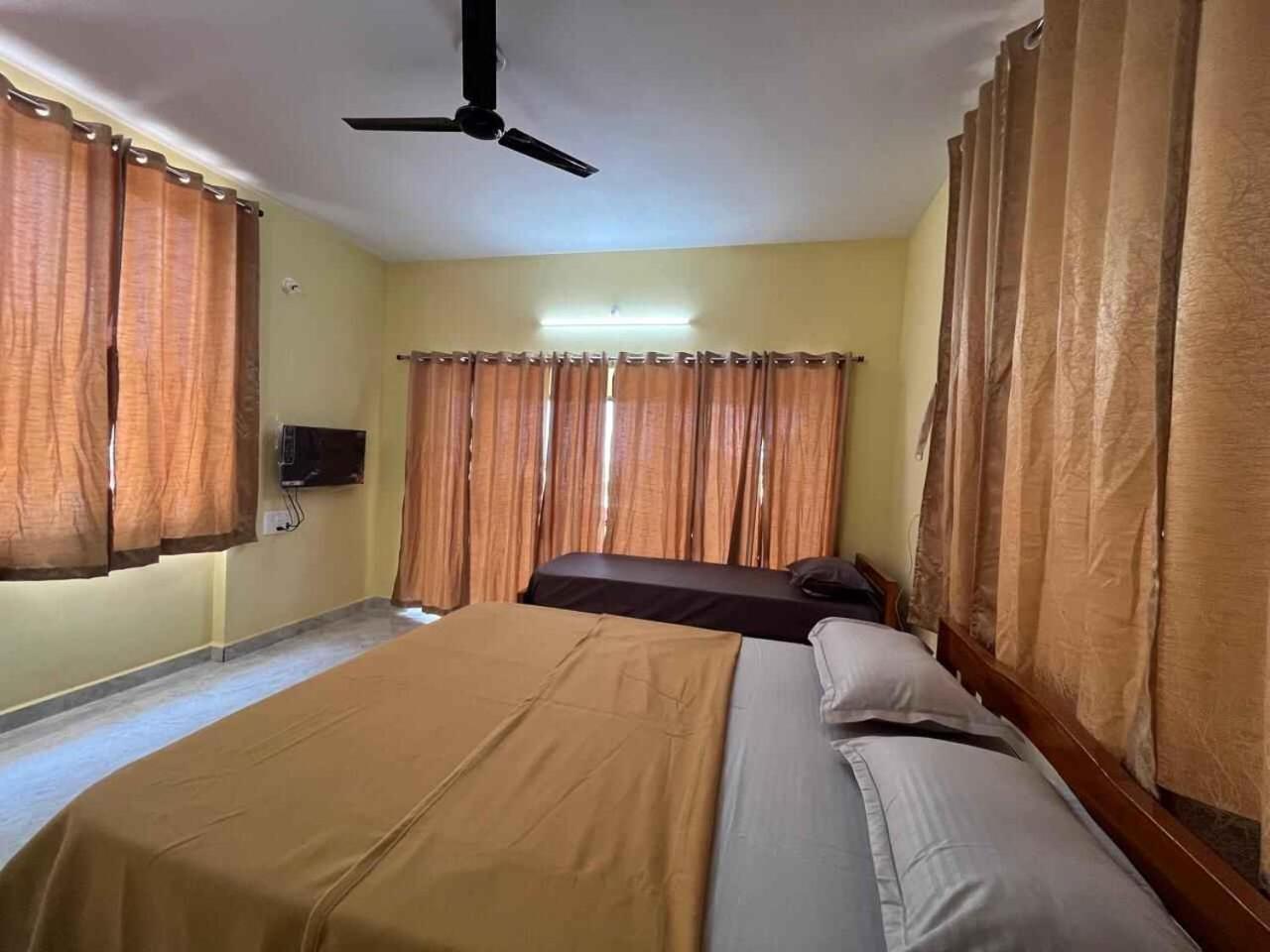 Klub Khavana- The Exclusive Beachfront Resort Vengurla Bagian luar foto